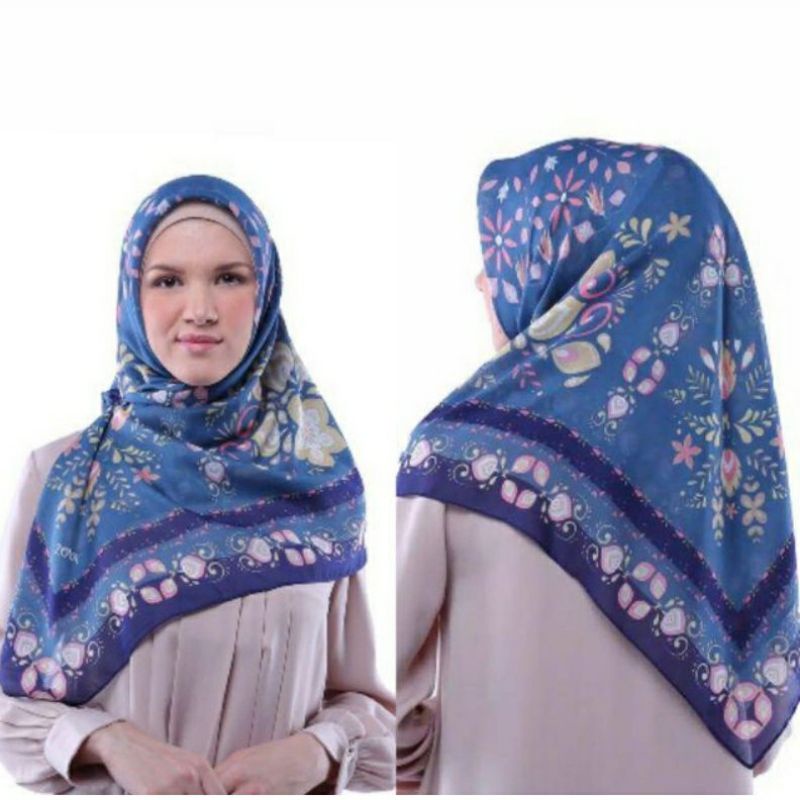 Zoya Majori Scarf
