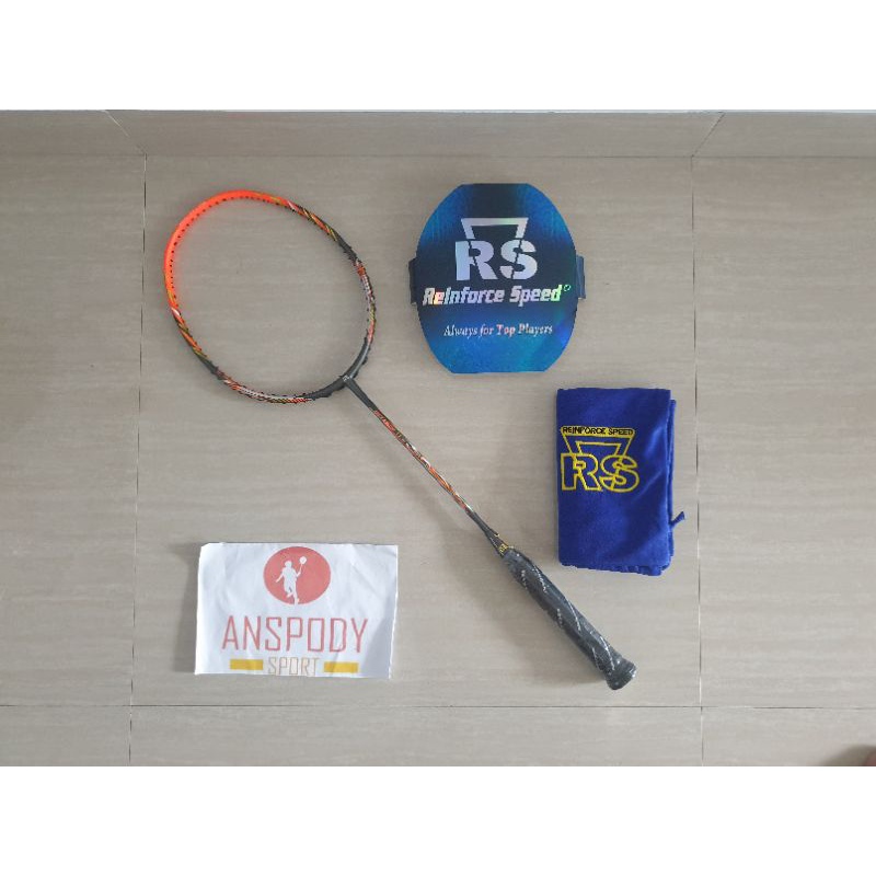 RAKET BADMINTON RS OCTAGON 11 SMASH