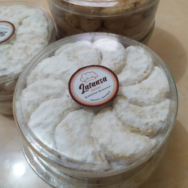 

Kue Putri Salju Kacang Mete / Kue Kering /Kue Lebaran