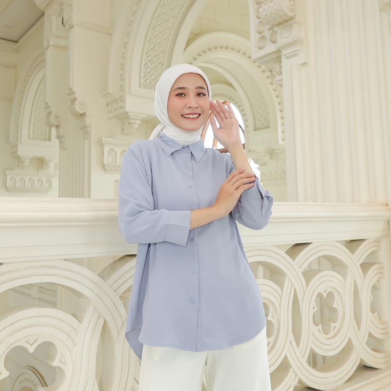 Bianca Top B2316 - SONIA / Kemeja Wanita Chiffon Premium Korea / Kemeja Wanita Sifon Lengan Panjang / Kemeja Wanita Premium / Basic sifon kemeja wanita BEST SELLER-Sky Blue (NEW!)💙