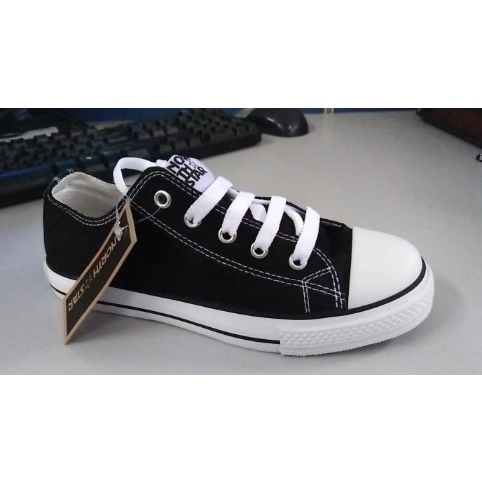 Sepatu Bata North Star