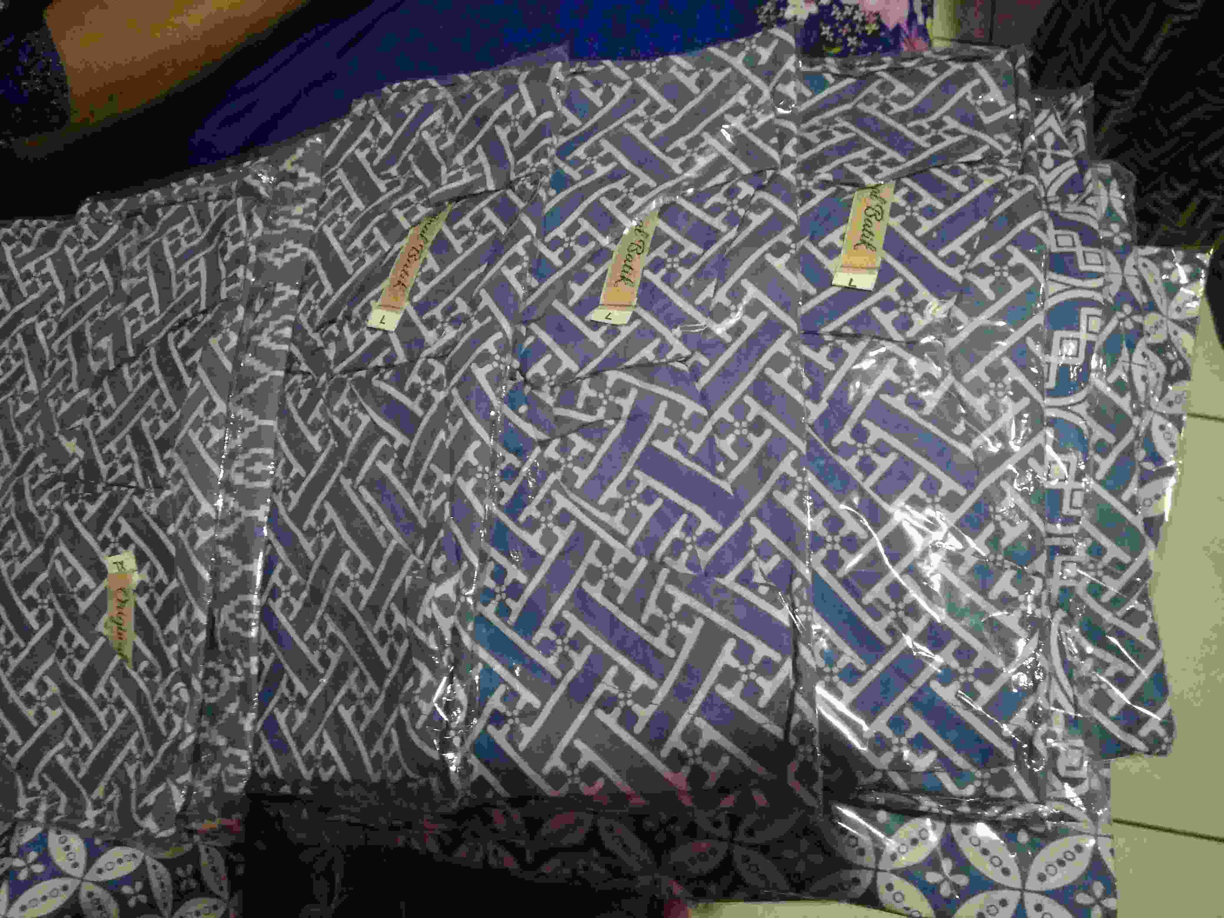 Blus Lonceng Biru Lawasan Monochrome Katun Batik Modern Premium Blouse Wanita Cewek Indigo Sheena