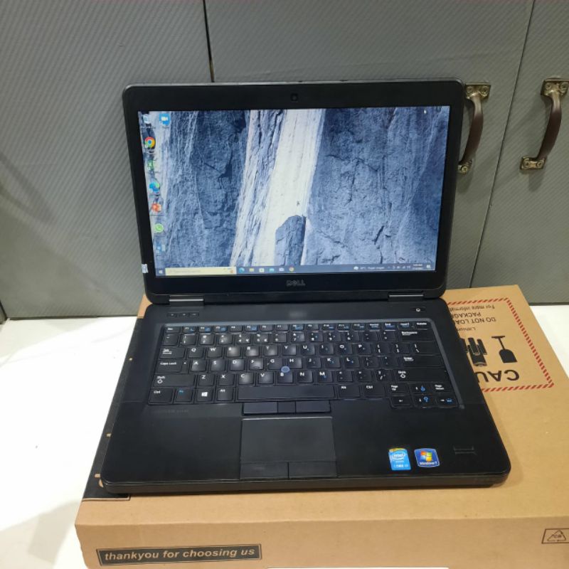 Laptop DELL LATITUDE E5440, Core i7-4600U, Ram 8GB/1TB HDD Nvdia Geforce GT 720M 2GB gaming editing desain siap pakai