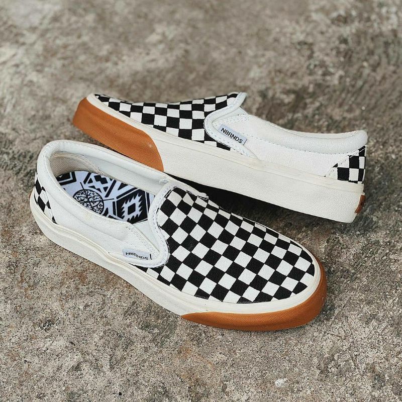 Nobrands Slip On Checkerboard Black White Gum Original - No Brand Footwear Selop Catur Hitam Putih K