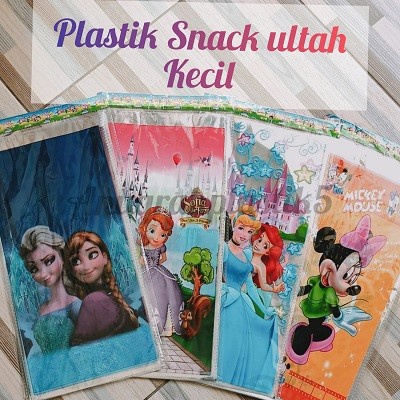 

Plastik ultah Snack kecil uk 18 x 35 /plastik bingkisan ultah MOTIF RANDOM