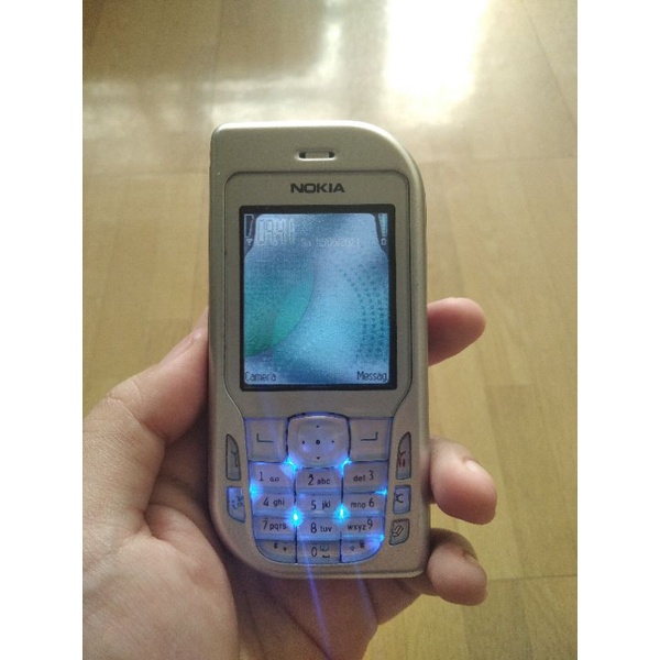 Nokia 6670 (nokia daun)