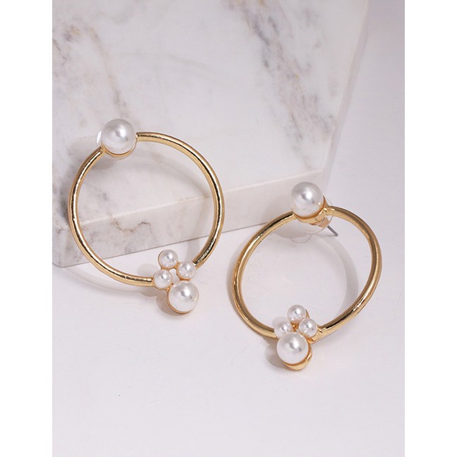 LRC Anting Tusuk Fashion Gold Pearl Earrings F49739