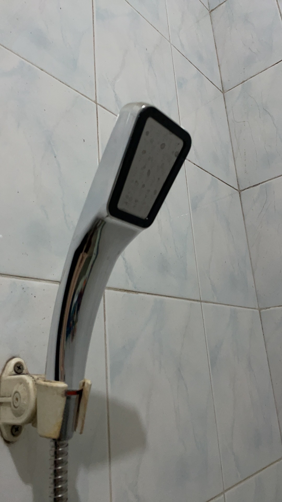 Shower Aerator Paket Shower 300 Lubang Paket Selang Flexible 150cm Dan Braket System