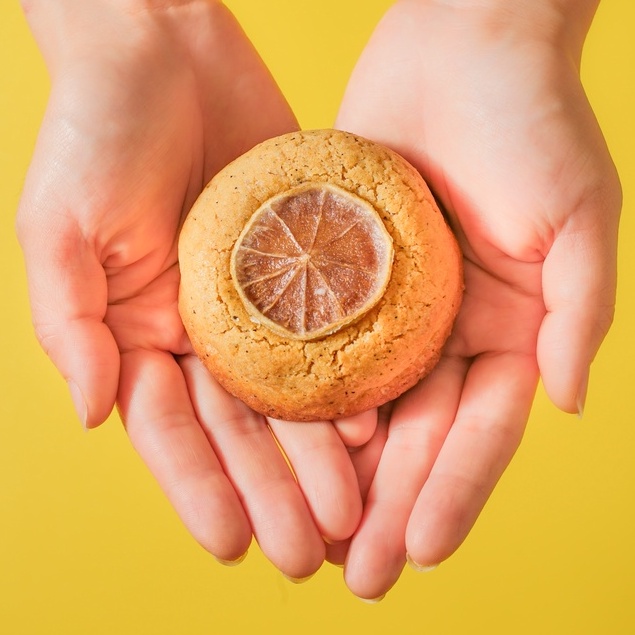 

Earl Grey Lemon Cream Cheese Cookie The Nut Baker/ Soft Cookies/ NY Levain Style Cookie/ Premium Cookies