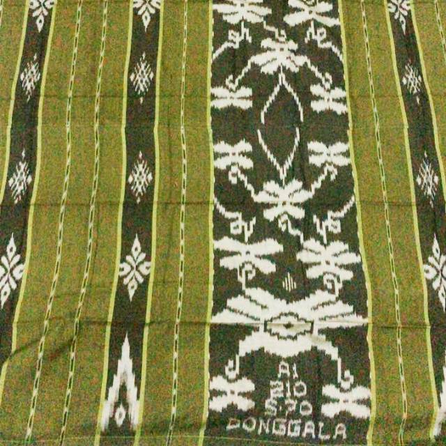 Sarung Donggala S 70 mesres