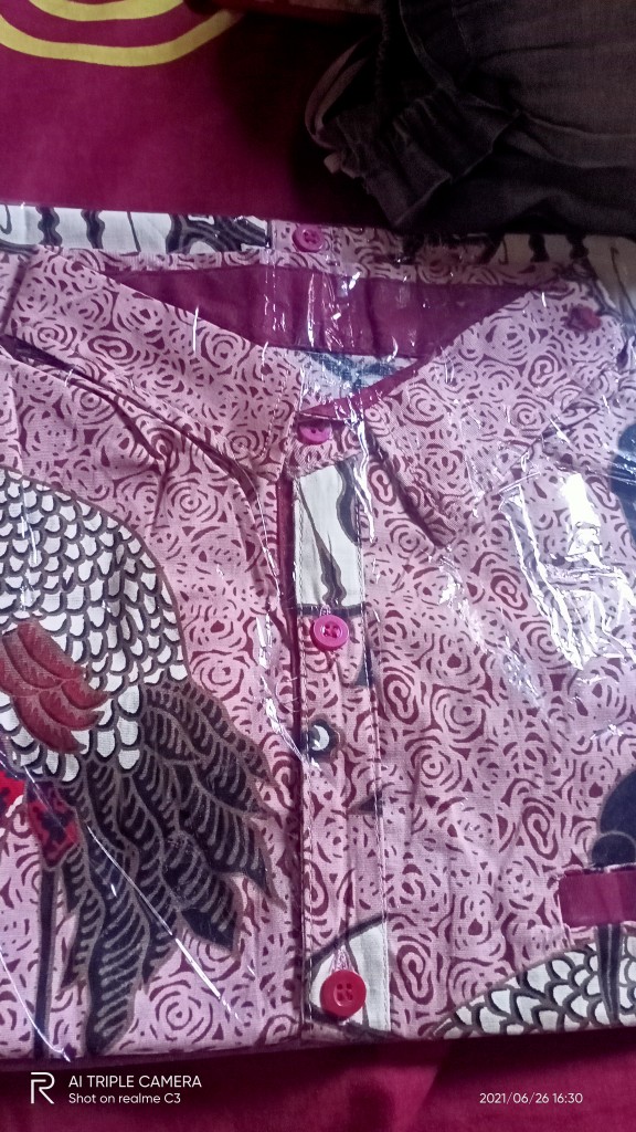 Kemeja Batik Pria / Kemeja Lengan Panjang / Hem Batik Couple Pria / Sarimbit / Robin 021 023 Av