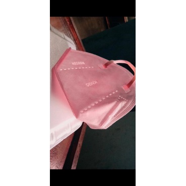 Masker KN95 5ply super tebal merk mouson warna pink
