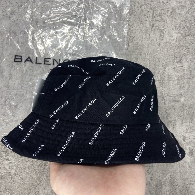 balenciaga bucket hat