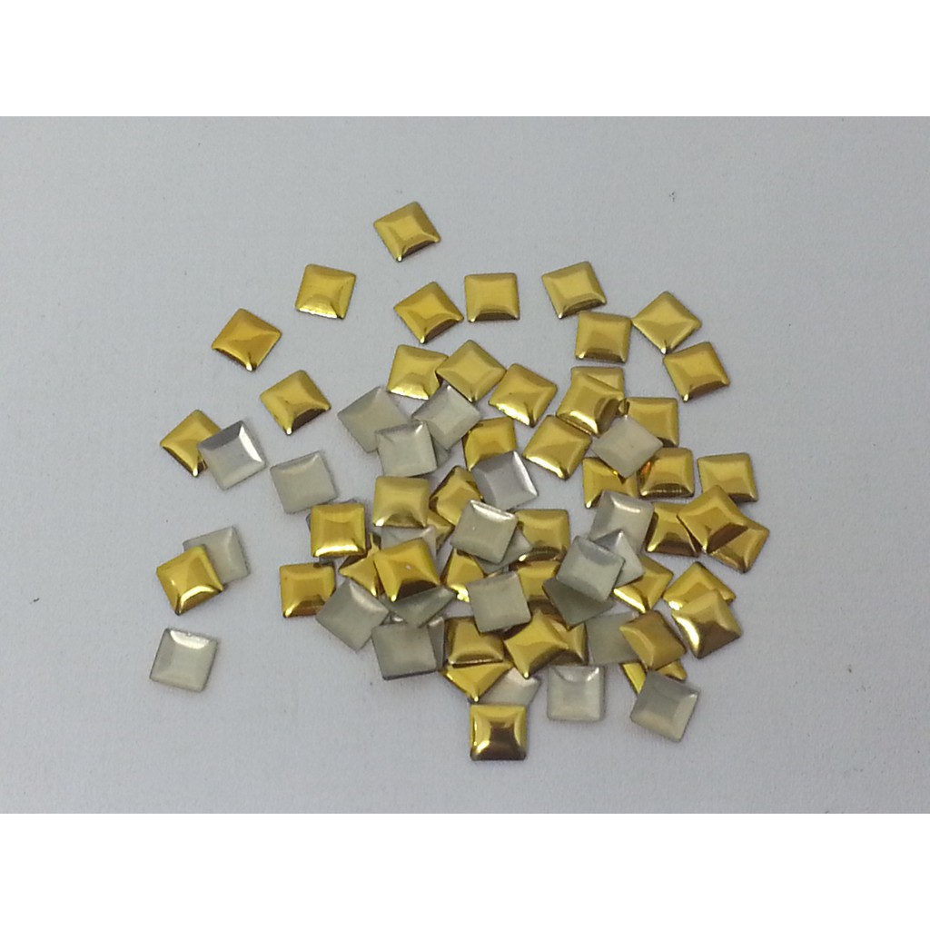 Manik Keling Setrika Kotak