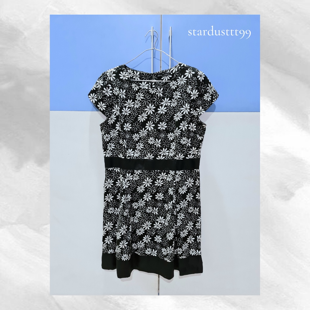 Dress Formal Casual Eprise Hitam Motif Bunga