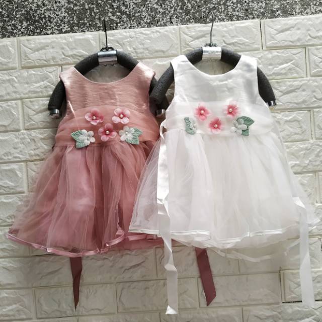 DRESS IMPORT ANAK CEWE PUTIH DAN DUSTY