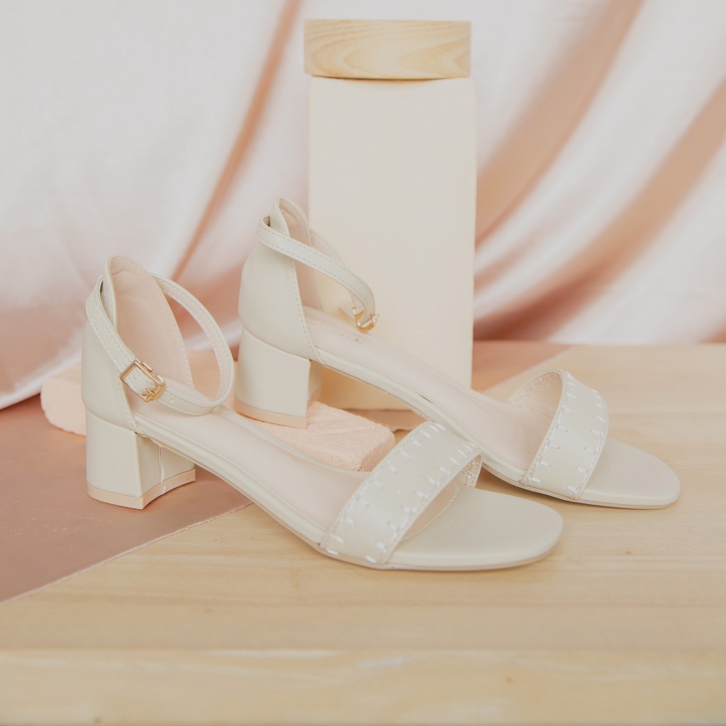 Blow Selia Heels Wanita Tali 5cm BLJIHE 0001-6