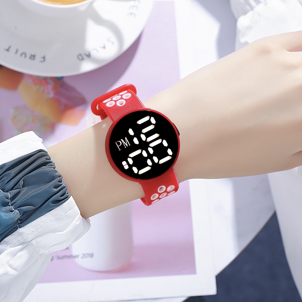 COD✅ Jam Tangan Couple Digital Pria Wanita Bulat Tahan Air Fashion Watch LED Gaya Minimalis M162