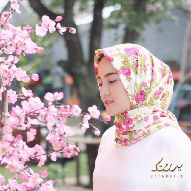 Zytadelia Pattern Hijab