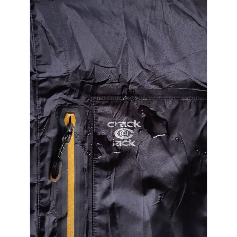 Borongan Jaket Gunung