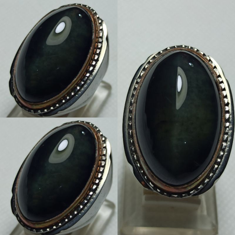 BATU PANDAN IJO LUMUT