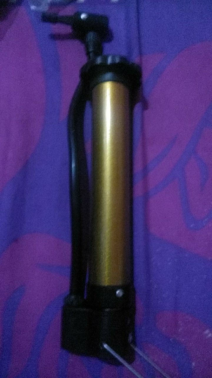 Pompa Angin Ban Sepeda Balon Kasur Bantal Renang Angin Mini Portable - Emas