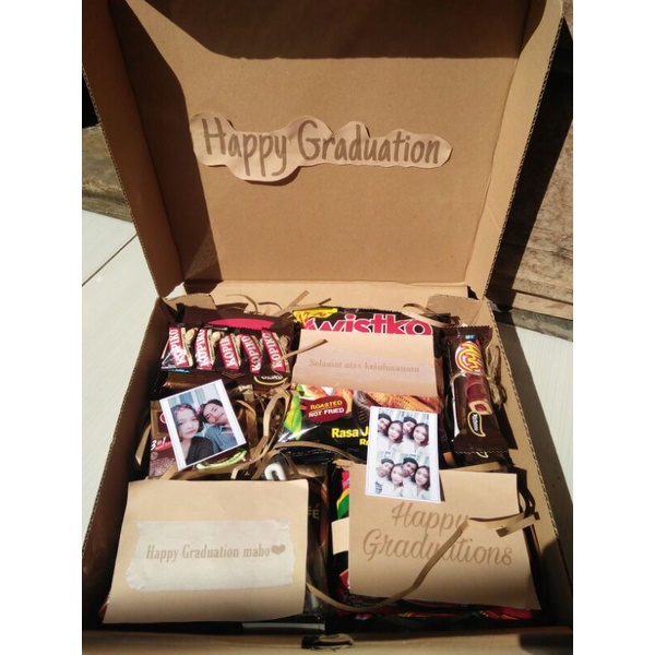 

Hamper gift box cowo