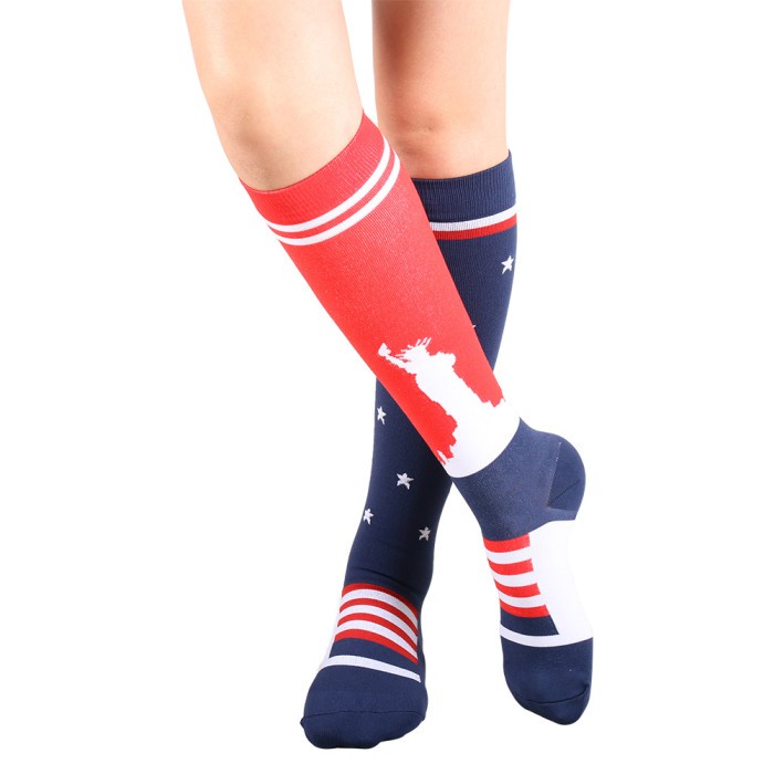 Kaos Kaki Compression Panjang untuk Sepeda / Running Motif V USA
