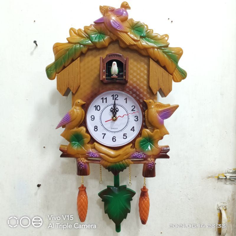 jam dinding esa klasik suara kikuk burung akan keluar setiap jam bunyi