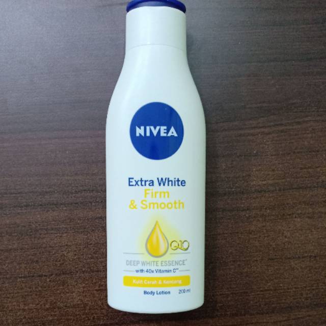 ☃️Cutezz_Ching1☃️Nivea Extra White Firm &amp; Smooth 200ml