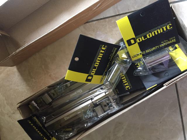 Grendel Alumunium / Slot Pintu Dolomite