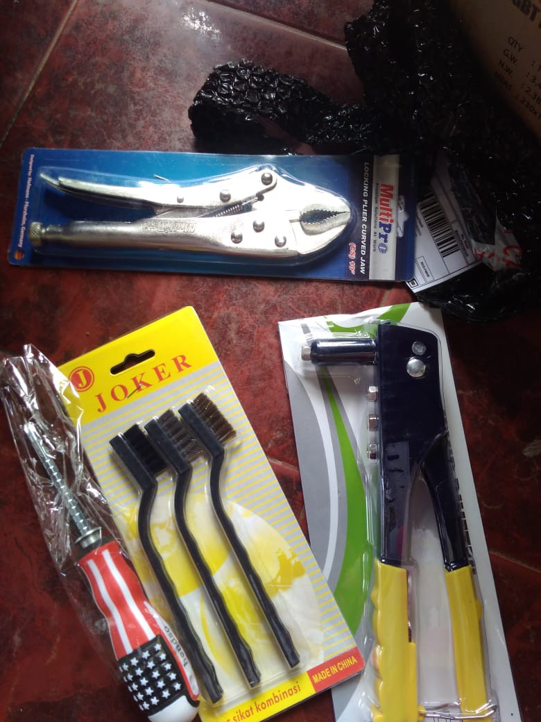 Obeng Bolak Balik Plus Minus Treker- Obeng Gagang Karet Bolak Balik Usa