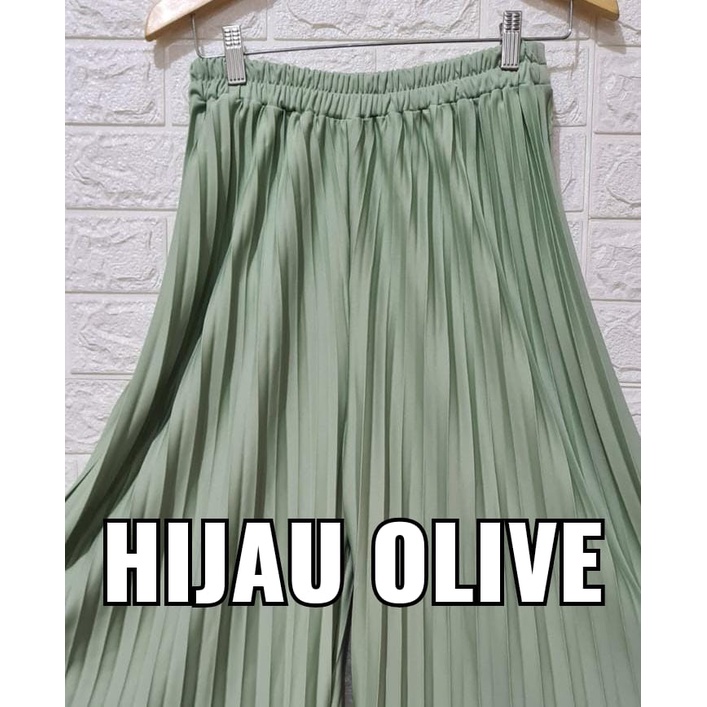 CELANA KULOT PLISKET PREMIUM JUMBO M FIT TO XXL-Hijau Olive