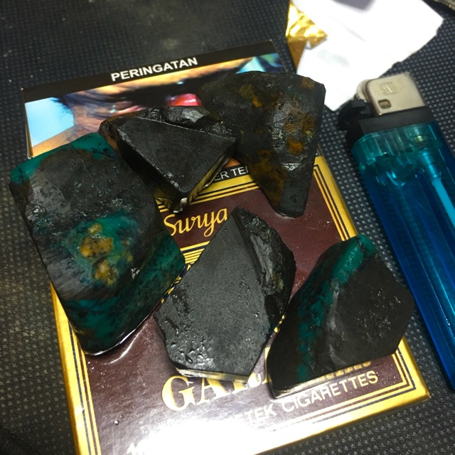 Rough Bacan Doko / Bahan Bacan doko / Bahan Bacan hitam / Bacan hitam