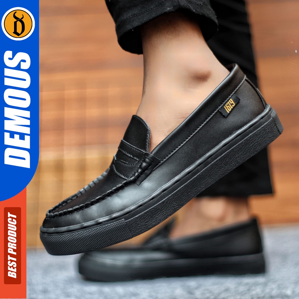 Sepatu Sneakers Pria Sepatu Casual Pria Kulit Pu Sepatu Kerja Kuliah Kondangan Sepatu Hitam Pria DEMOUS TRAVIS