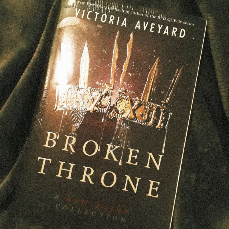 New Broken Throne A Red Queen Collection By Victoria Aveyard English Shopee Indonesia