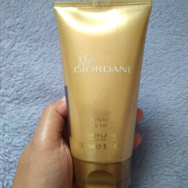 Miss giordani perfumed body lotion oriflame