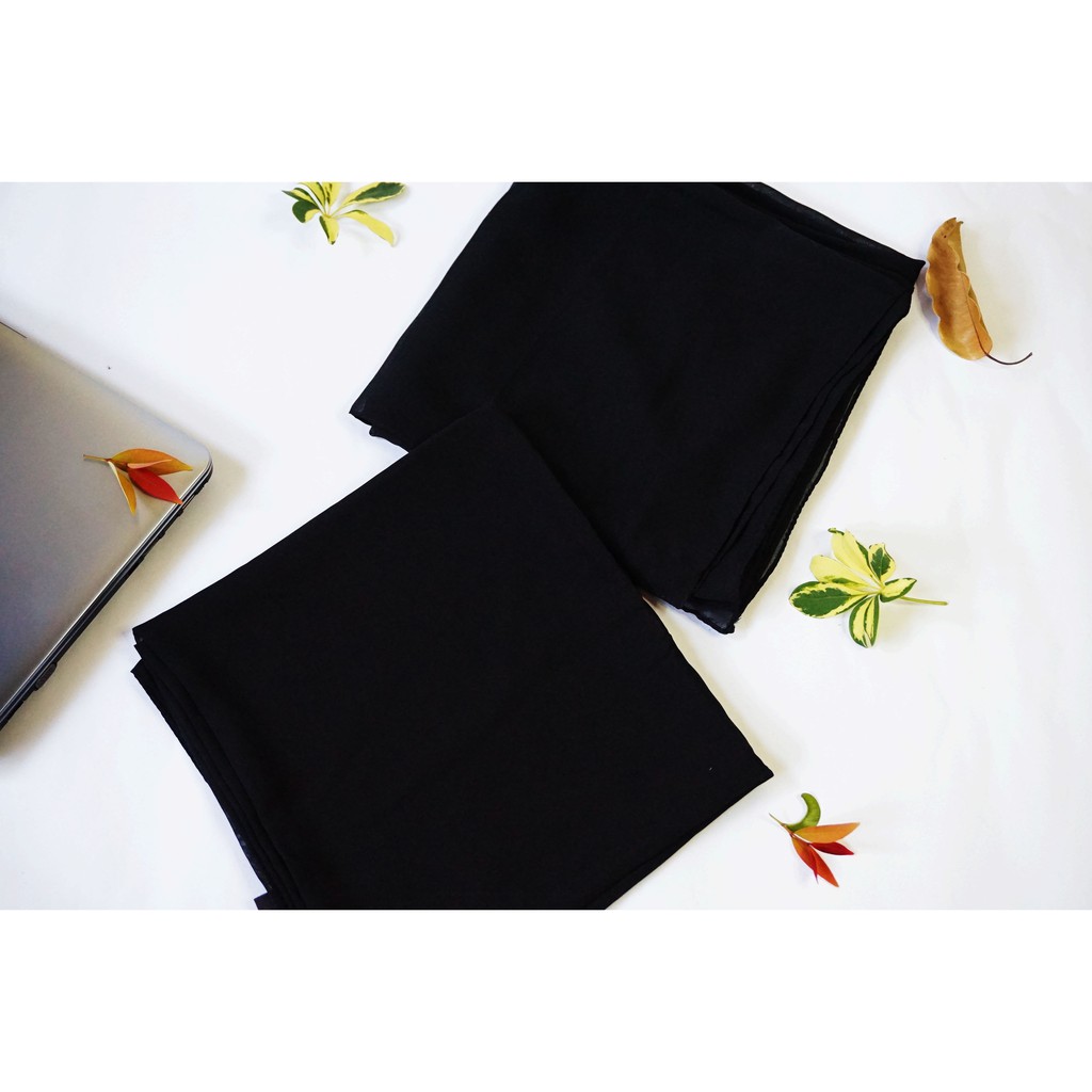 DAHJB - Hijab Segi Empat / Jilbab Segi Empat / Kerudung Segi Empat Polos / Bella Square - Hitam