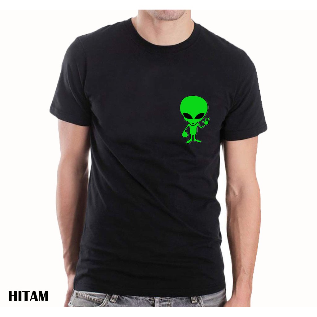 Kaos Pria Lengan Pendek Gambar &quot;Alien&quot;