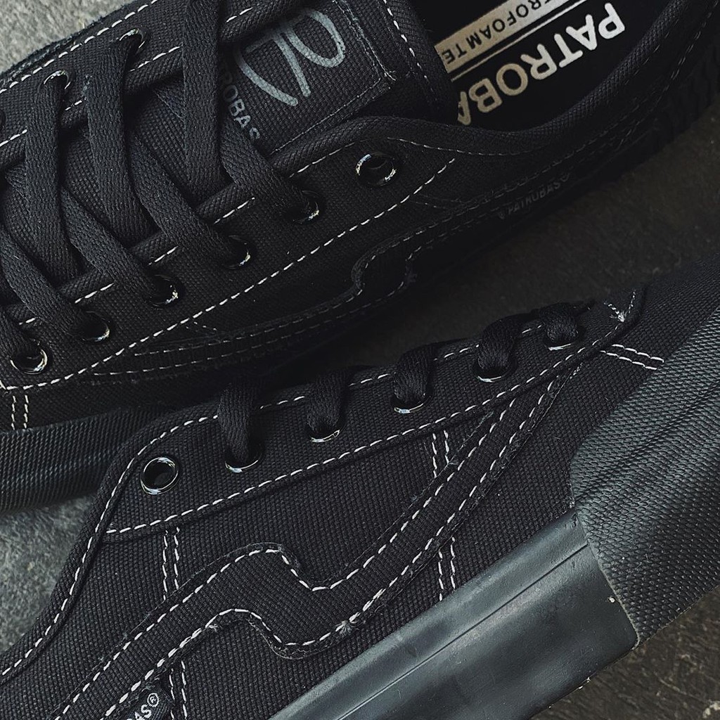 PATROBAS EQUIP - ALL BLACK -