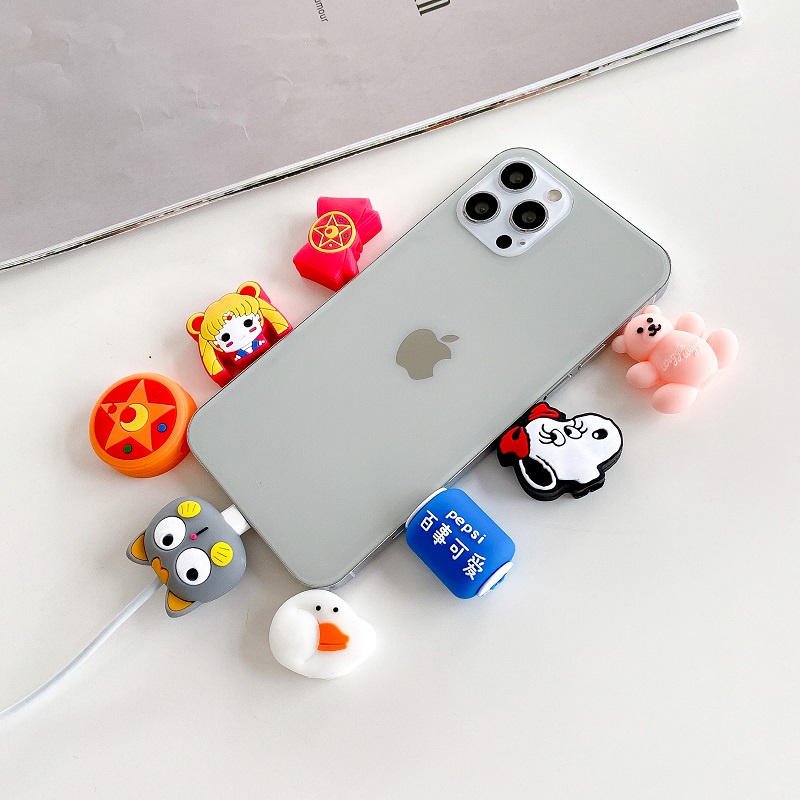 Pelindung Kabel Data / Charger Motif Kartun Mickey / Minnie Mouse / Snoopy Untuk Apple / Android Tpy-C