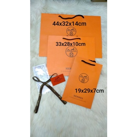 

PAPERBAG H3RM*S