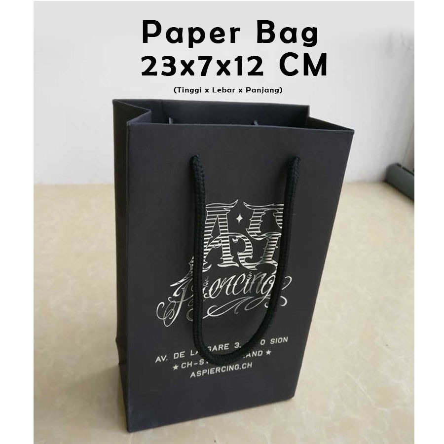 

Paper Bag Hitam Polos 23x7x12 Paperbag Kado Souvenir Packaging Olshop Gift Bags Papper Kertas Murah