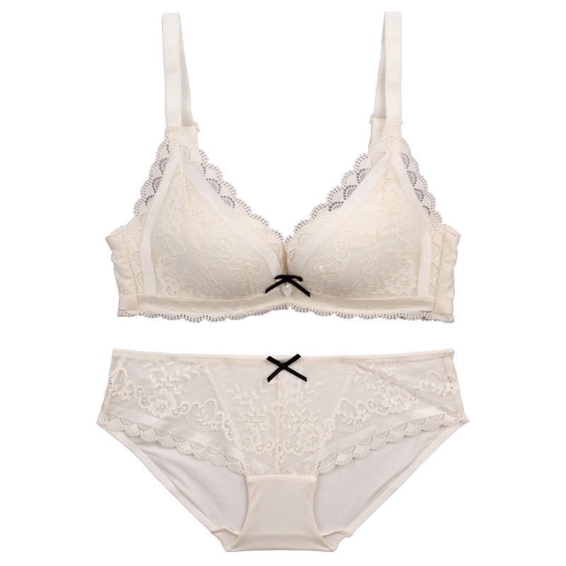 BRA SET (K-BS34A) BRA + CD SEAMLESS TANPA KAWAT BUSA PUSH UP