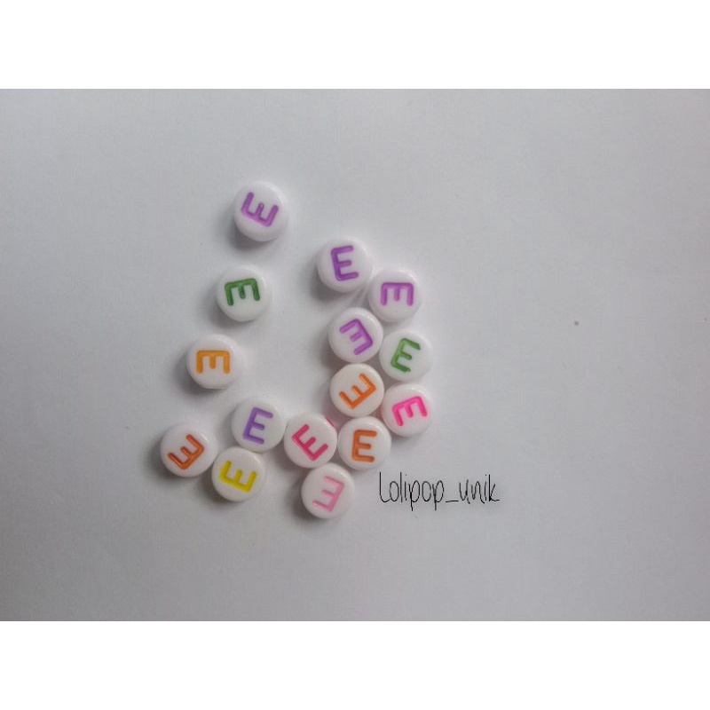 Mote manik huruf bulat pipih / bisa pilih huruf