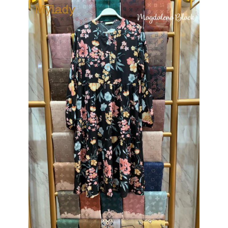 Tunik Magdalena Black dari My Lady