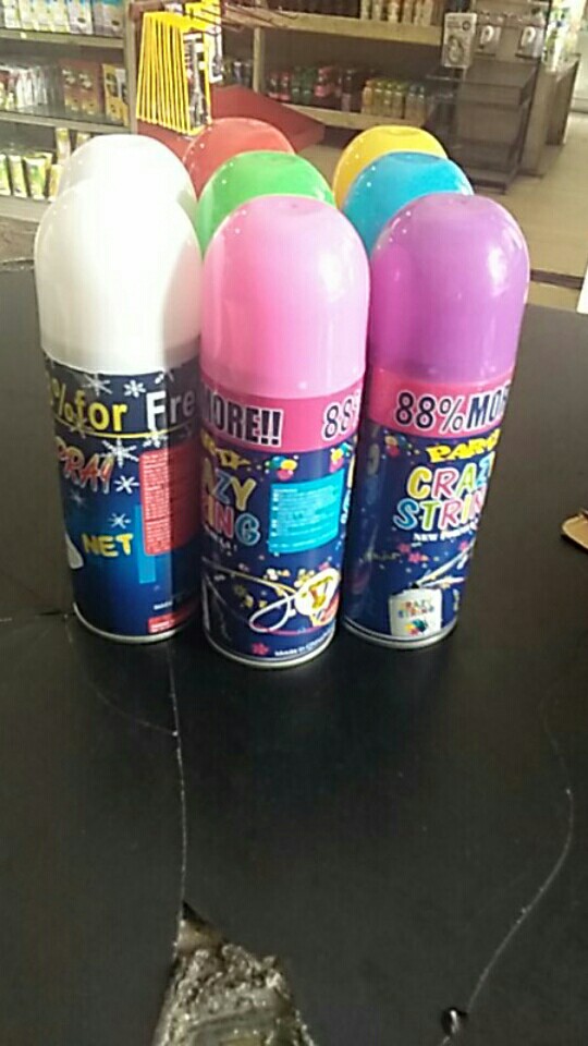 Party Spray / Semprotan String / String Spray / Snow Spray / Semprotan Salju