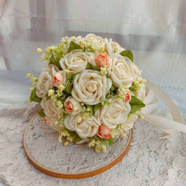 Buket bunga / bunga tangan pengantin /wedding handbouquet / buket pengantin