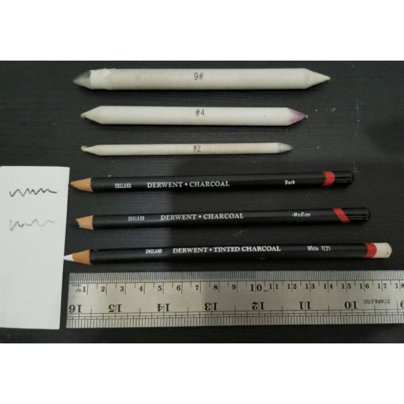

PRELOVED Derwent Charcoal Pencil & Dusel / Blending Stump / Papper Pen For Sketch Set