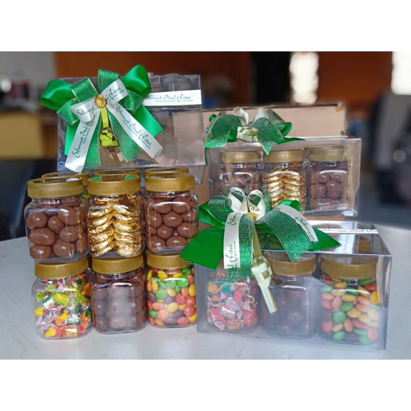 

Paket Lebaran Hampers Mika Delfie